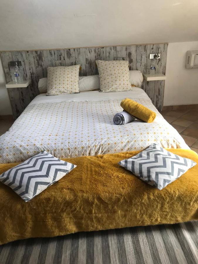 Bed and Breakfast La Vignarelle à Callas Extérieur photo