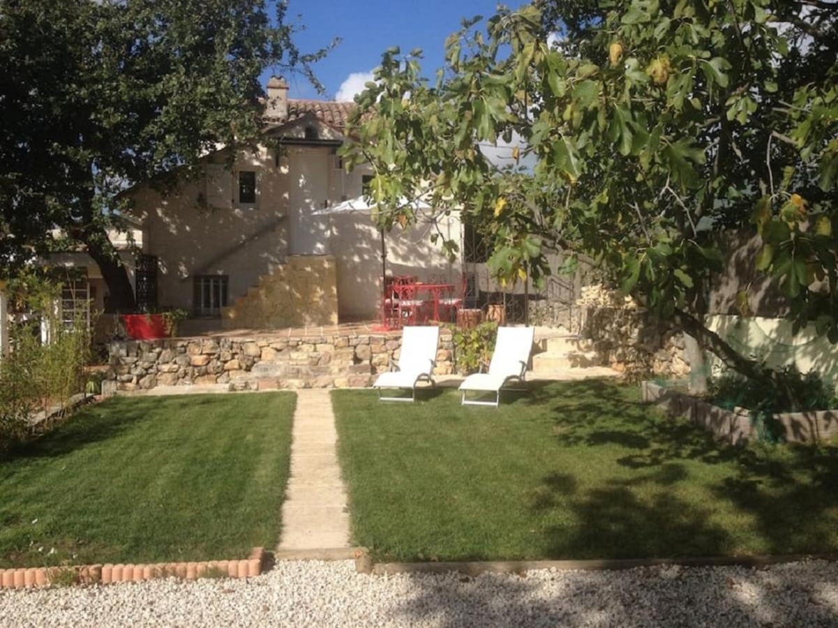 Bed and Breakfast La Vignarelle à Callas Extérieur photo